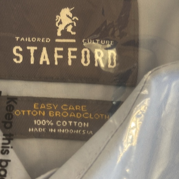 Stafford, easy care, cotton, broad cloth, dress shirt, light blue 17 1/2 - Picture 5 of 6